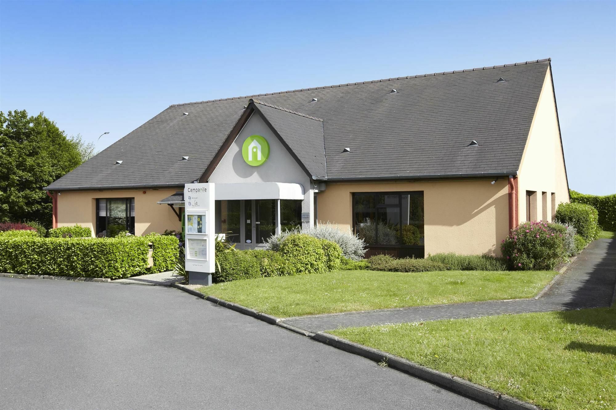 Campanile Saint-Brieuc Langueux Hotel Exterior photo